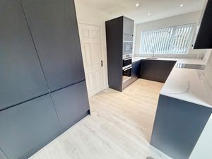 Bedford Avenue Whitby